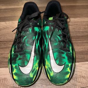 Nike Phantom GT2 Club FG Soccer Cleats